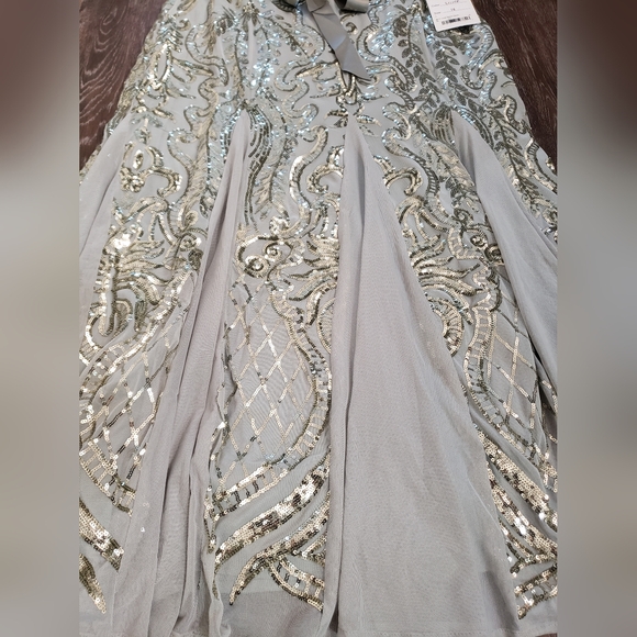 Mac Duggal Long Formal Evening green Dress size 16 - Picture 11 of 12